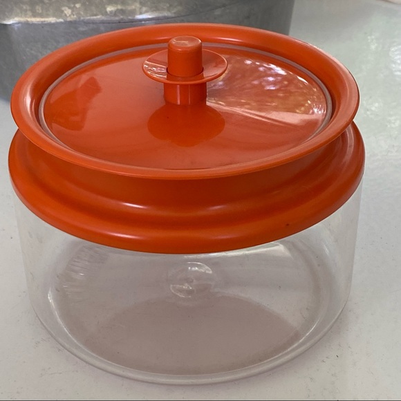 3 Tupperware Canisters - Picture 2 of 14